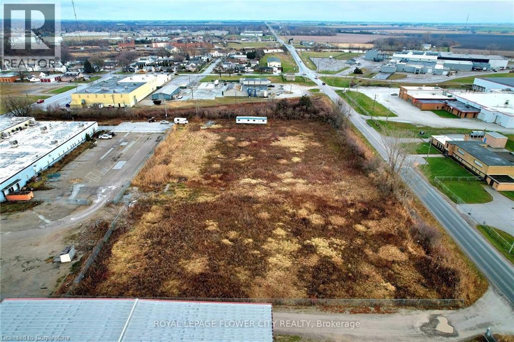 15 Mason Street, Wallaceburg, Ontario  N8A 2L1 - Photo 4 - 40757655