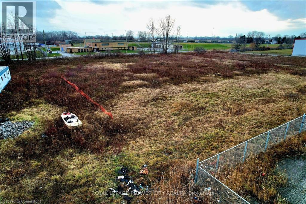 15 Mason Street, Wallaceburg, Ontario  N8A 2L1 - Photo 5 - 40757655