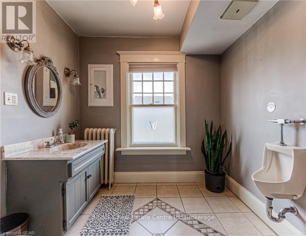 390 Main Street W, North Perth, Ontario  N4W 1A4 - Photo 30 - X10875438