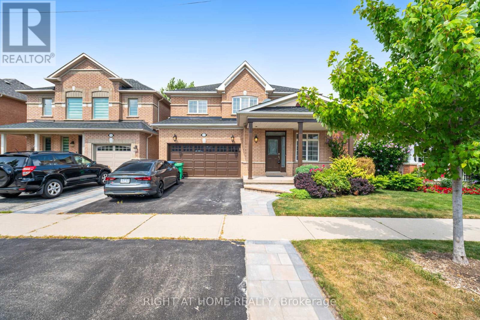 3737 Brinwood Gate, Mississauga (Churchill Meadows), Ontario  L5M 7G9 - Photo 1 - W12343180