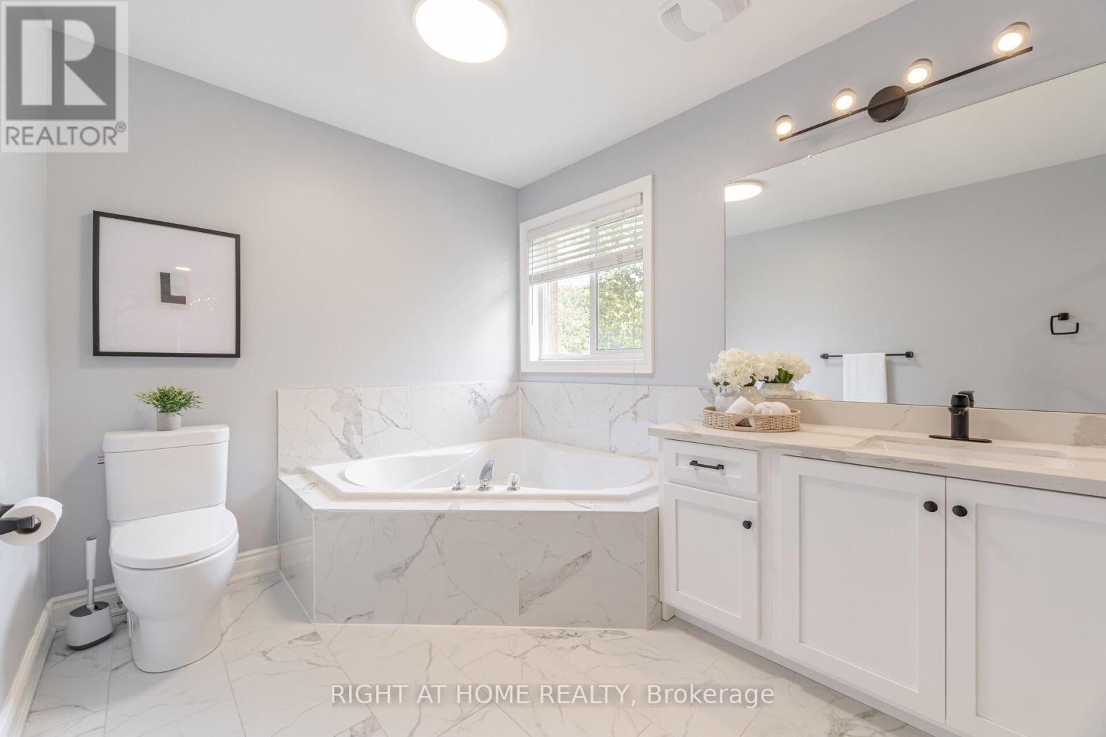 3737 Brinwood Gate, Mississauga (Churchill Meadows), Ontario  L5M 7G9 - Photo 29 - W12343180