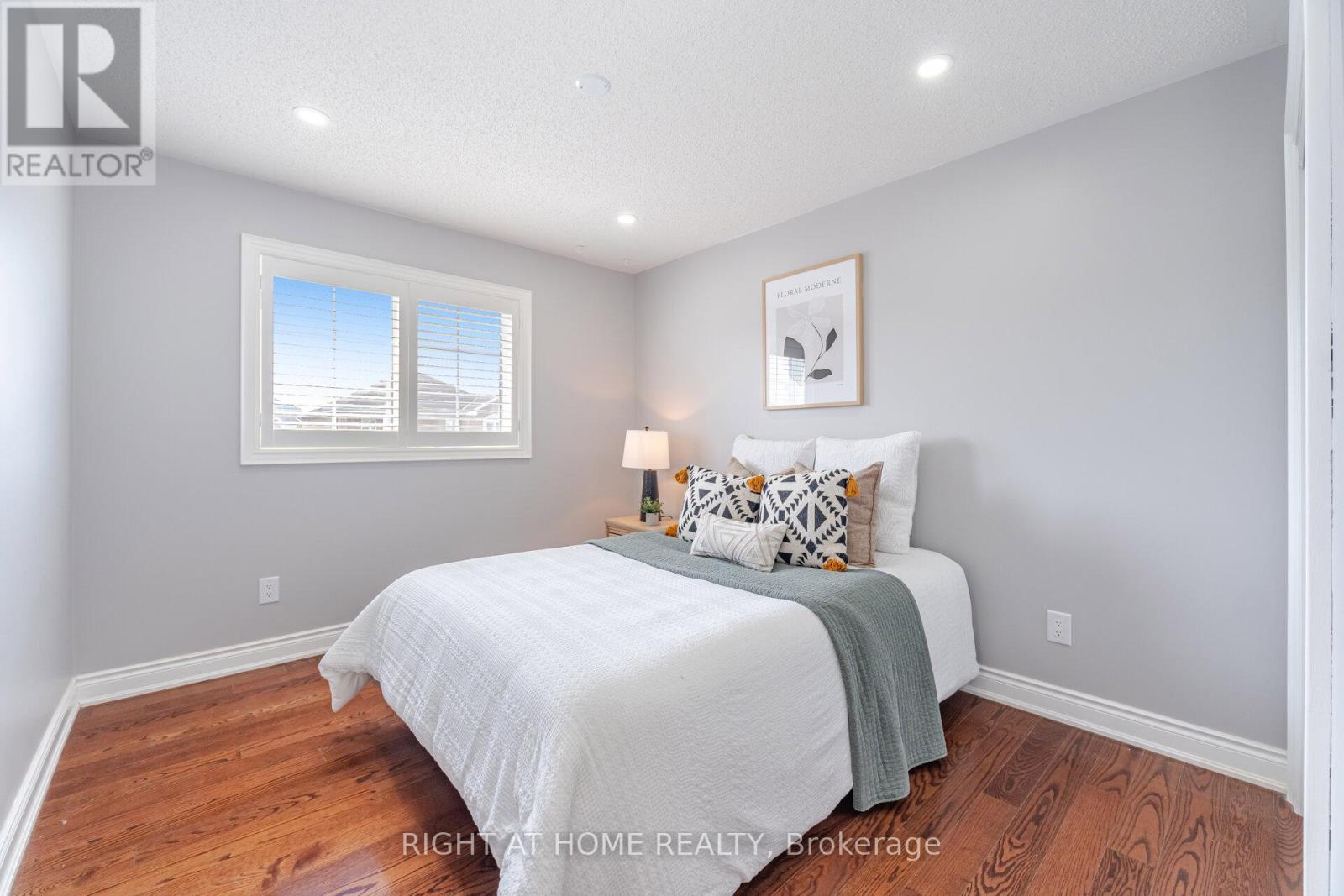 3737 Brinwood Gate, Mississauga (Churchill Meadows), Ontario  L5M 7G9 - Photo 33 - W12343180