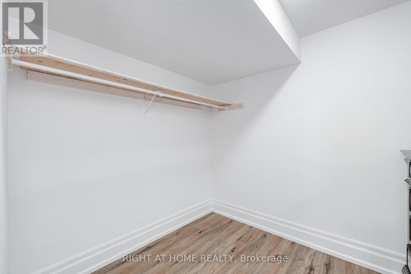 3737 Brinwood Gate, Mississauga (Churchill Meadows), Ontario  L5M 7G9 - Photo 44 - W12343180