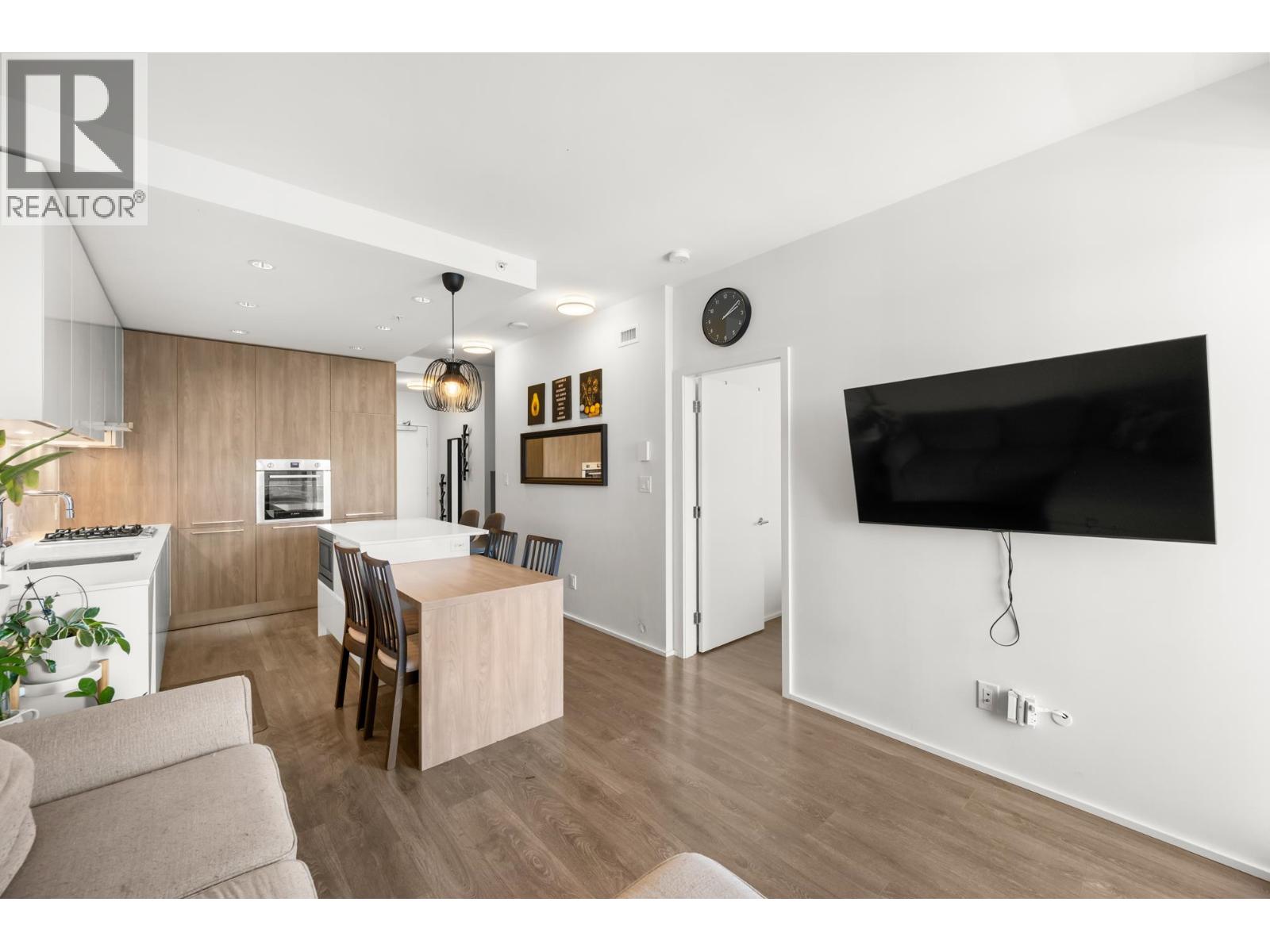 3208 1955 Alpha Way, Burnaby, British Columbia  V5C 0K6 - Photo 4 - R3036872