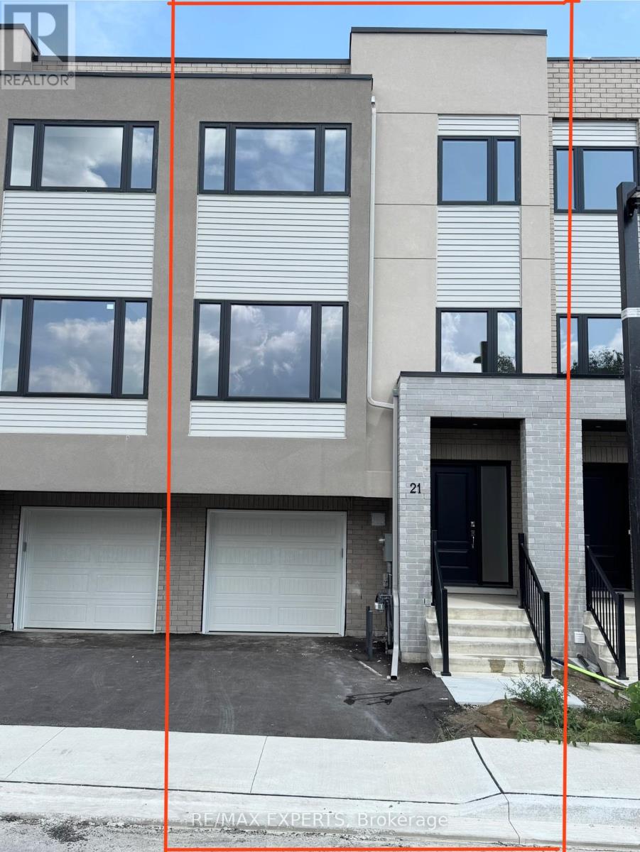 21 CARL HILL LANE, Richmond Hill, Ontario