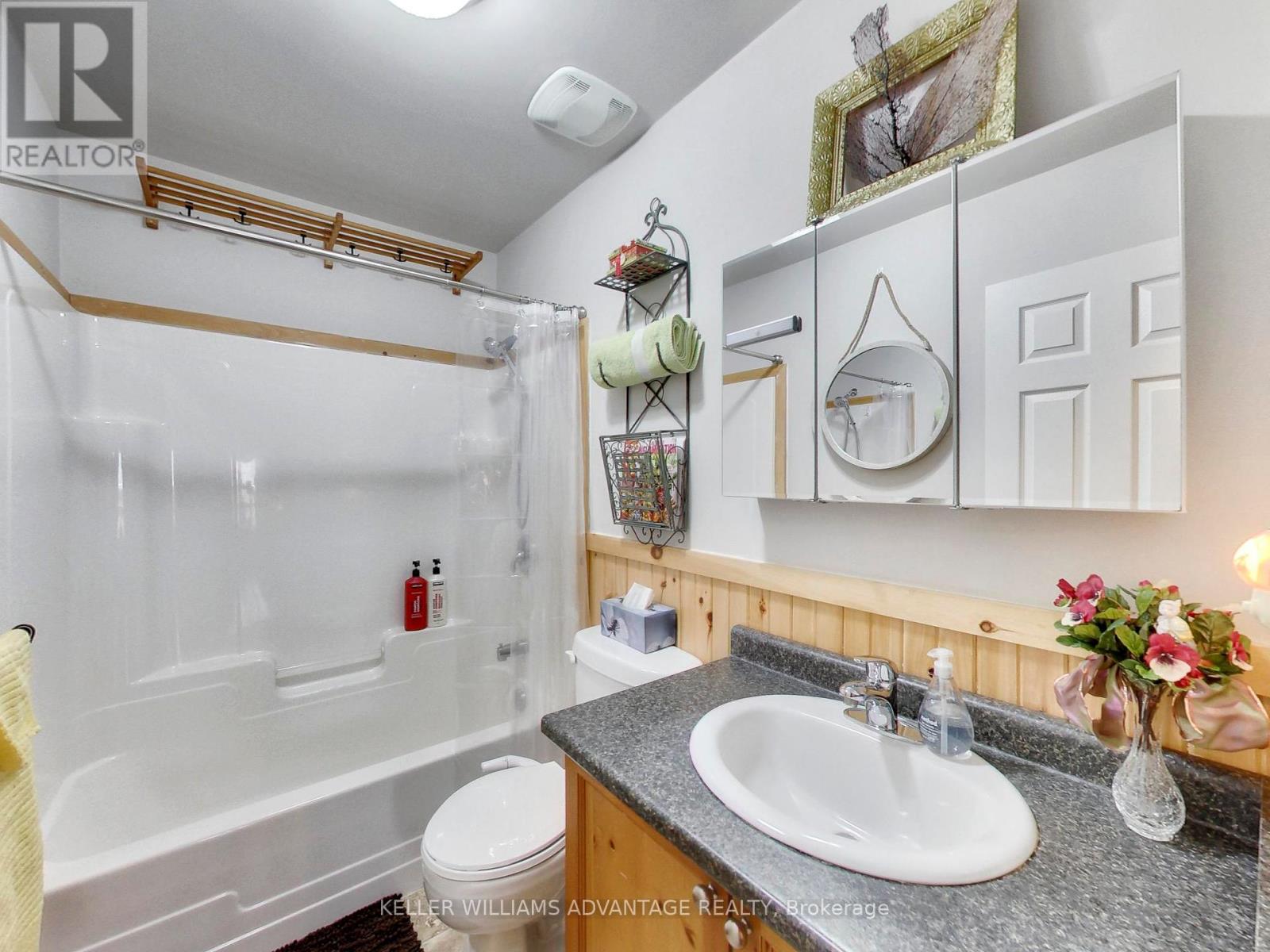 48 Madawaska Trail, Wasaga Beach, Ontario  L9Z 1X7 - Photo 29 - S12343227