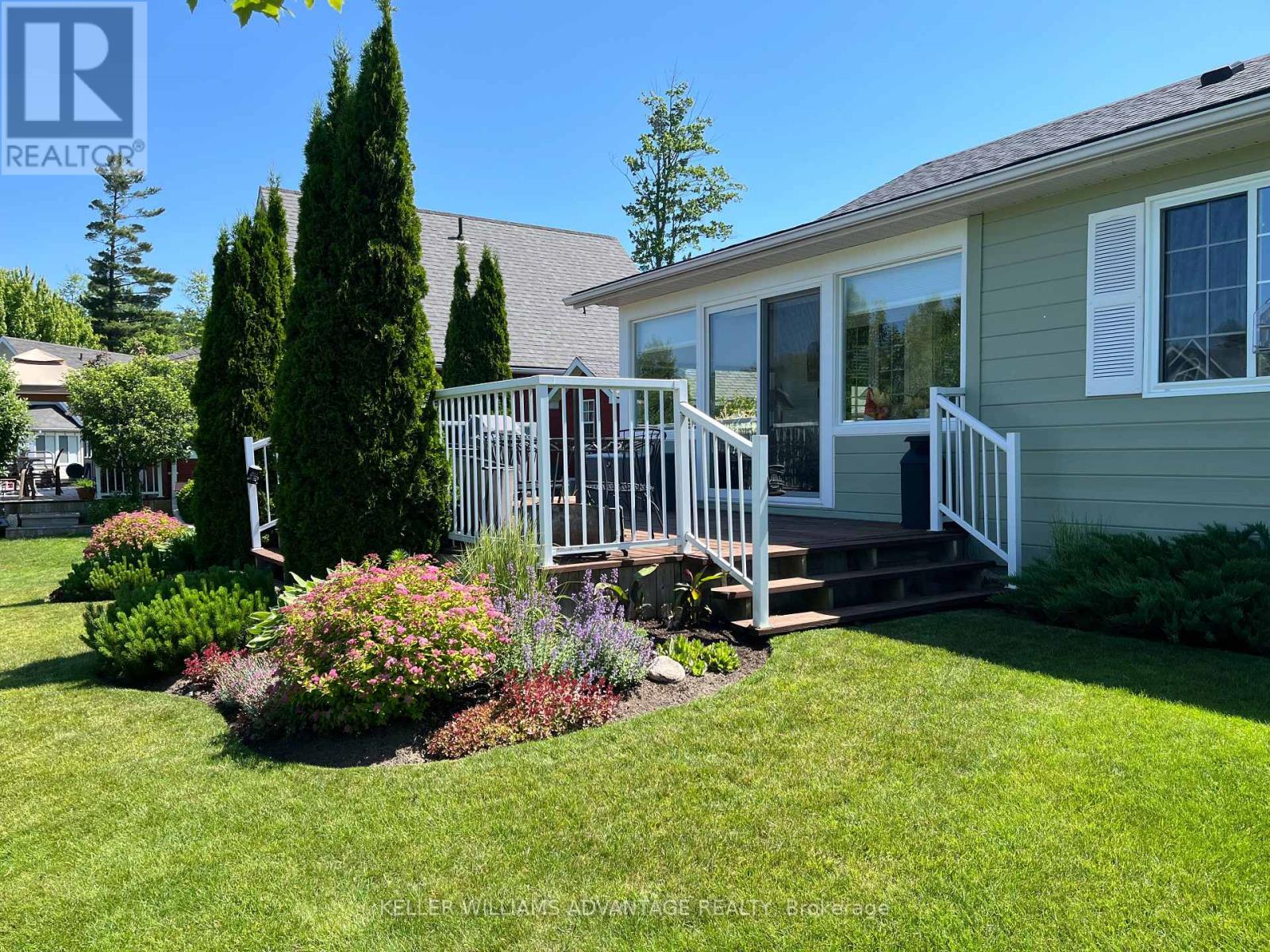 48 Madawaska Trail, Wasaga Beach, Ontario  L9Z 1X7 - Photo 6 - S12343227