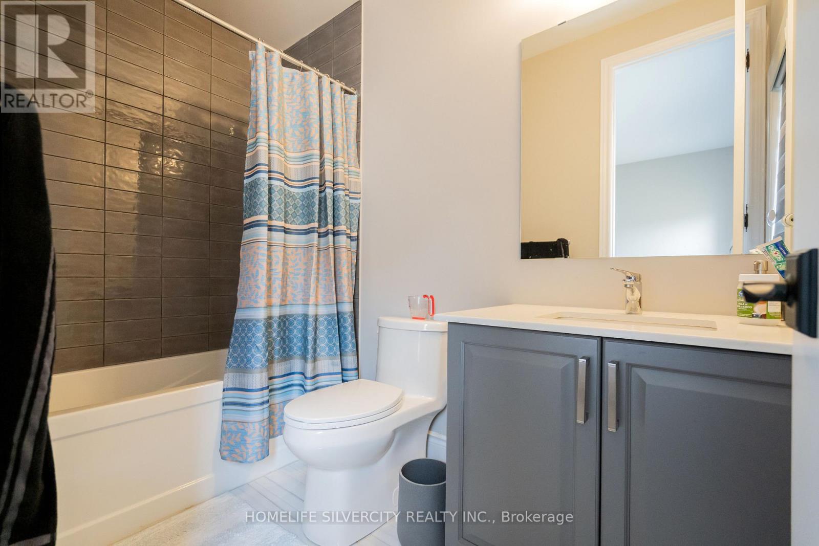 15 Moonstruck Street Ne, Caledon (Caledon East), Ontario  L7C 3A3 - Photo 28 - W12343232