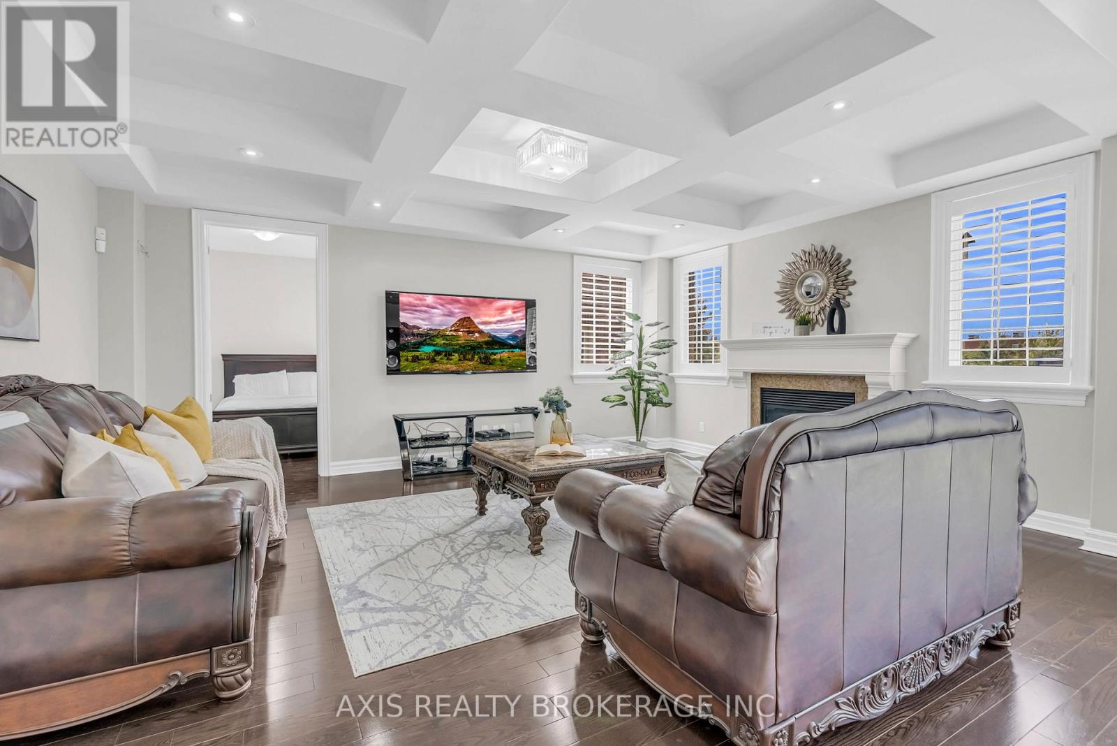 48 Kelways Circle, Brampton, Ontario  L6T 0G5 - Photo 14 - W12343248