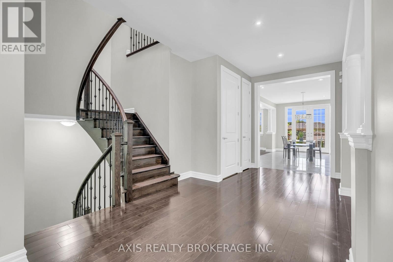 48 Kelways Circle, Brampton, Ontario  L6T 0G5 - Photo 24 - W12343248