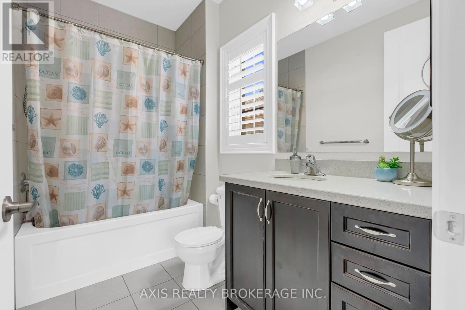 48 Kelways Circle, Brampton, Ontario  L6T 0G5 - Photo 36 - W12343248