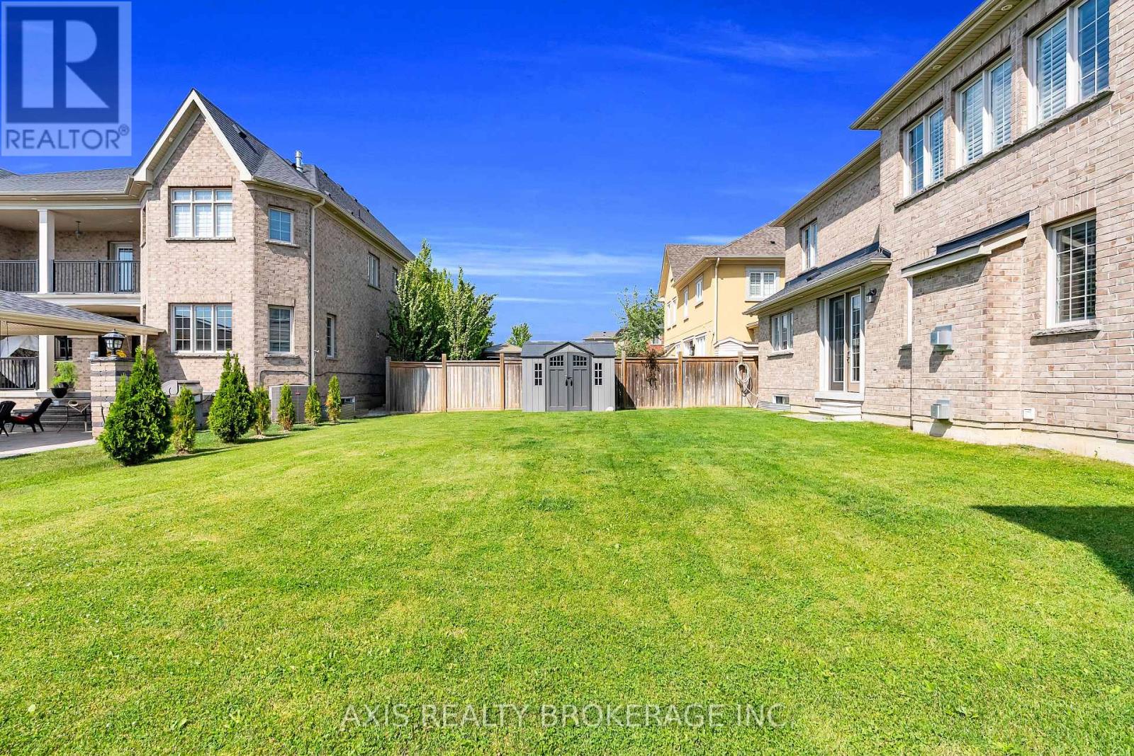 48 Kelways Circle, Brampton, Ontario  L6T 0G5 - Photo 47 - W12343248