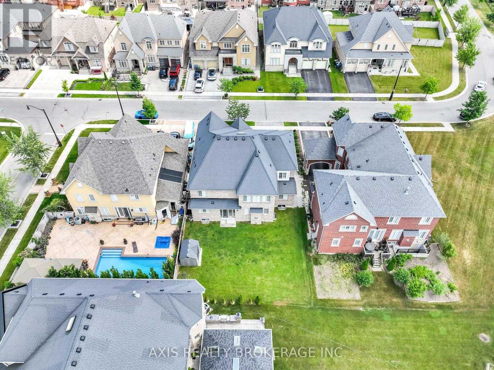 48 Kelways Circle, Brampton, Ontario  L6T 0G5 - Photo 48 - W12343248