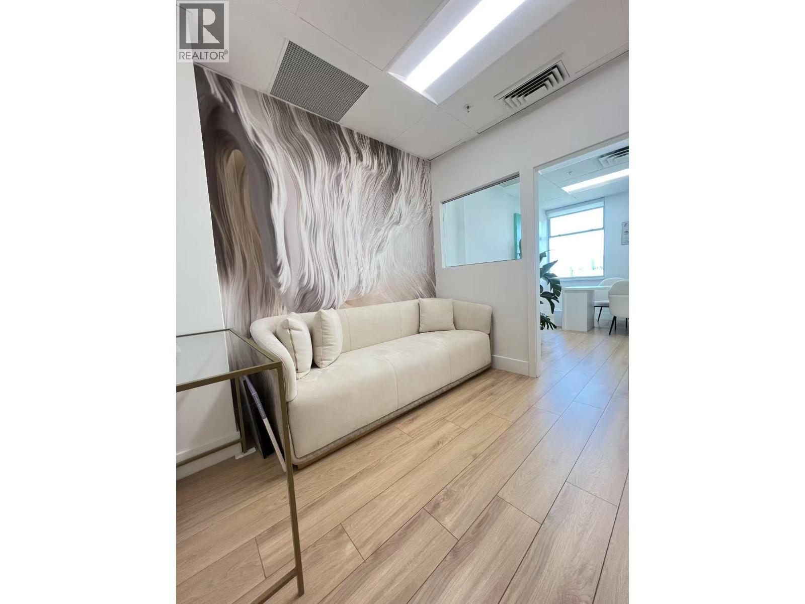1407A 750 W BROADWAY, Vancouver, British Columbia