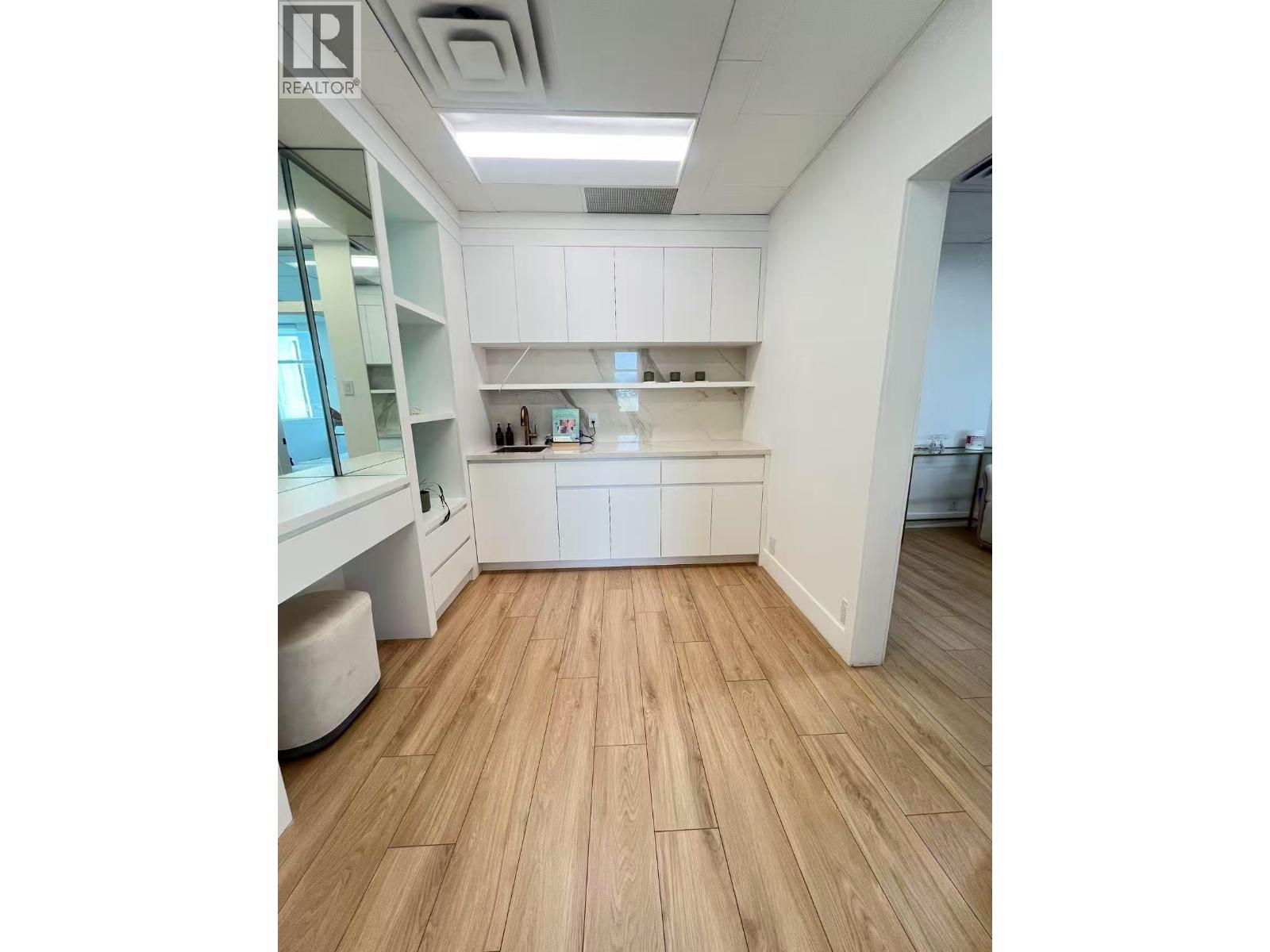 1407a 750 W Broadway, Vancouver, British Columbia  V5Z 1K1 - Photo 5 - C8071442