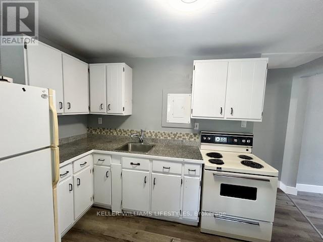 Upper - 669 Lorne Avenue, London East, Ontario  N5W 3K4 - Photo 6 - X12343285