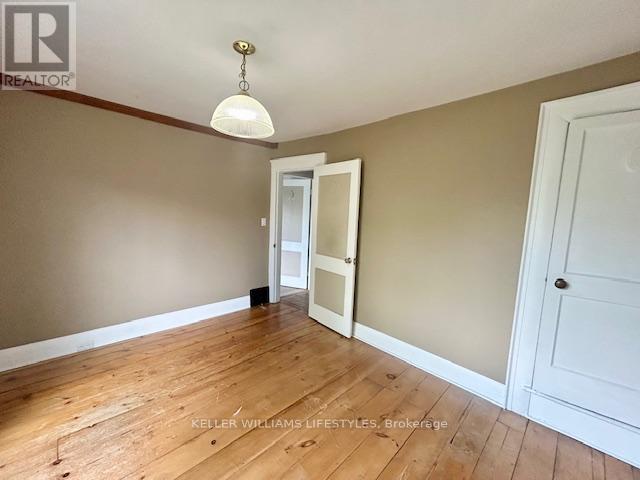 Main - 669 Lorne Avenue, London East, Ontario  N5W 3K4 - Photo 3 - X12343287