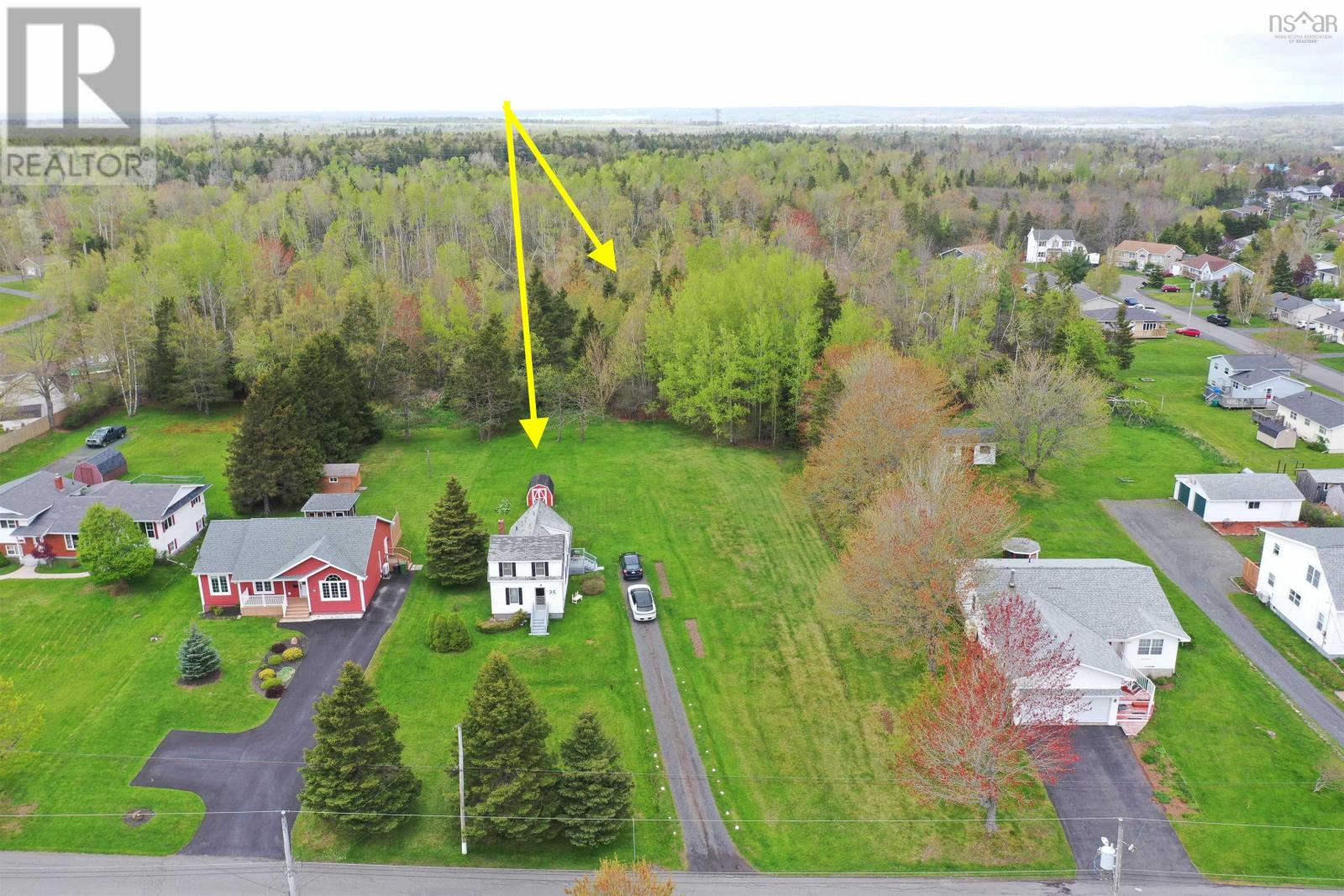 Property at 473 Willow Avenue image 1