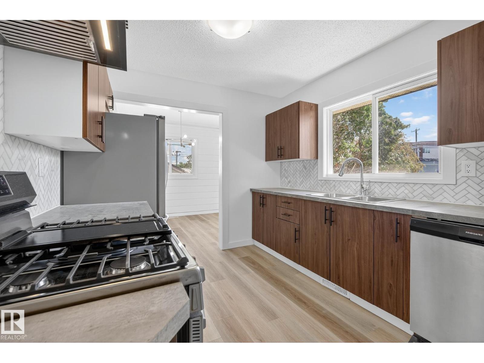 10403 65 Av Nw, Edmonton, Alberta  T6H 1V2 - Photo 12 - E4452812