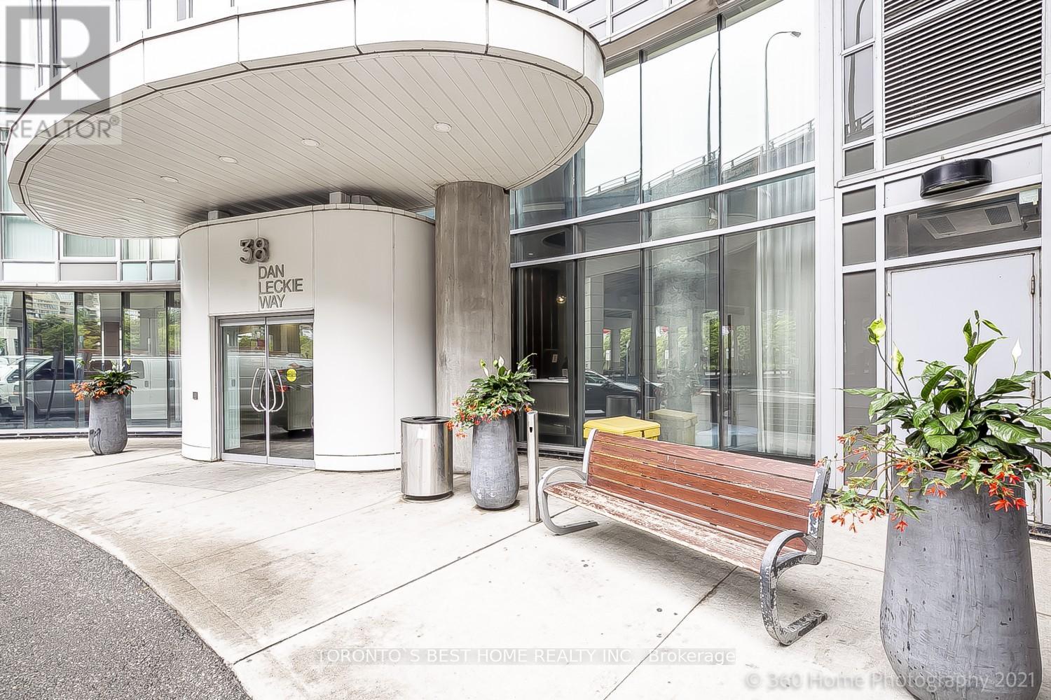 Master - 418 Lake Shore Boulevard W, Toronto, Ontario  M5V 2V9 - Photo 10 - C12343267