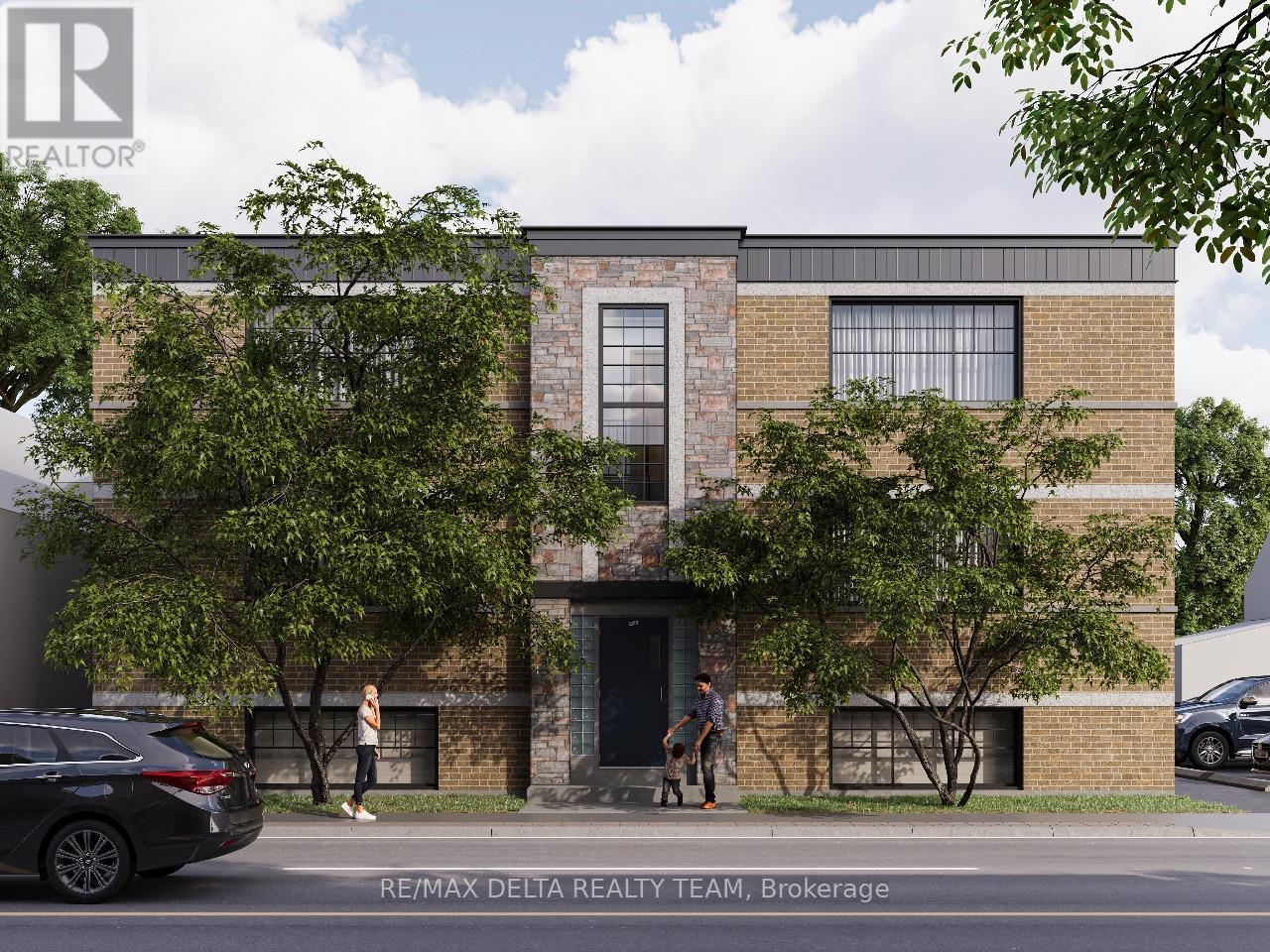 208 - 658 Somerset Street W, Ottawa, Ontario  K1R 5K4 - Photo 2 - X12343300