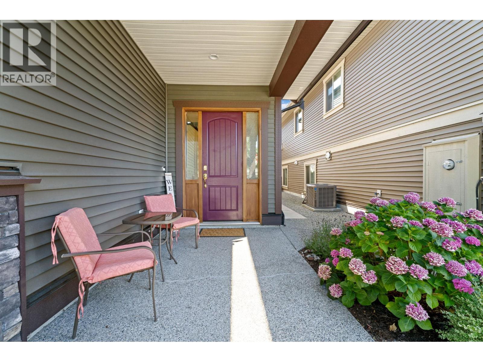 13346 236 Street, Maple Ridge, British Columbia  V4R 0E4 - Photo 3 - R3034049