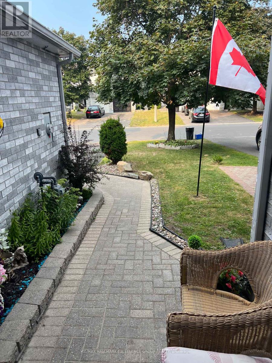 1130 Dianne Avenue, Clarence-Rockland, Ontario  K4K 1J6 - Photo 10 - X12343310