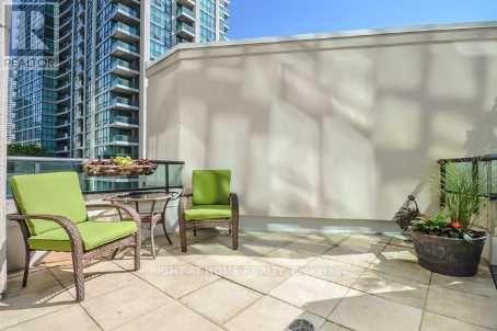 503 - 12 Yonge Street, Toronto, Ontario  M5E 1R4 - Photo 5 - C12343317