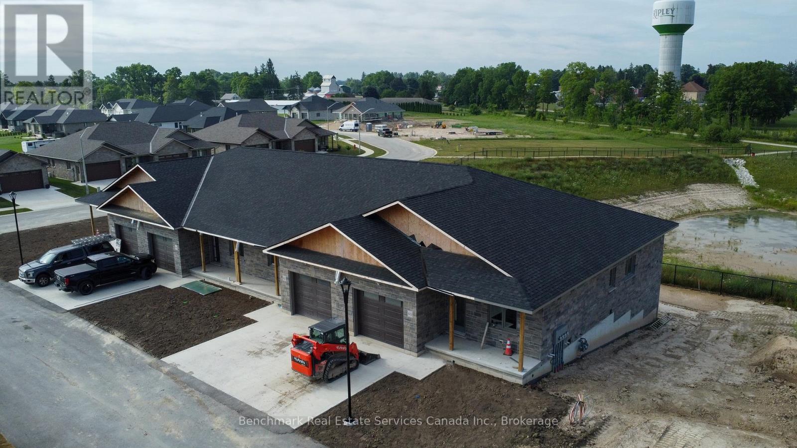 62 Cavalier Crescent, Huron-Kinloss, Ontario  N0G 2R0 - Photo 6 - X12314376