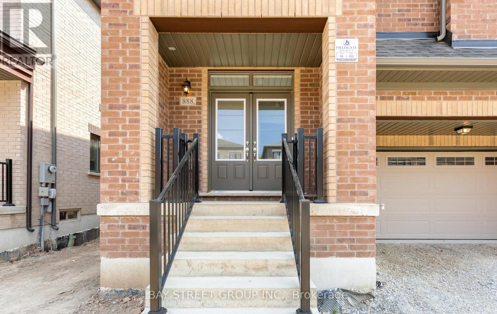 Property at 888 APPLE TERRACE image 3