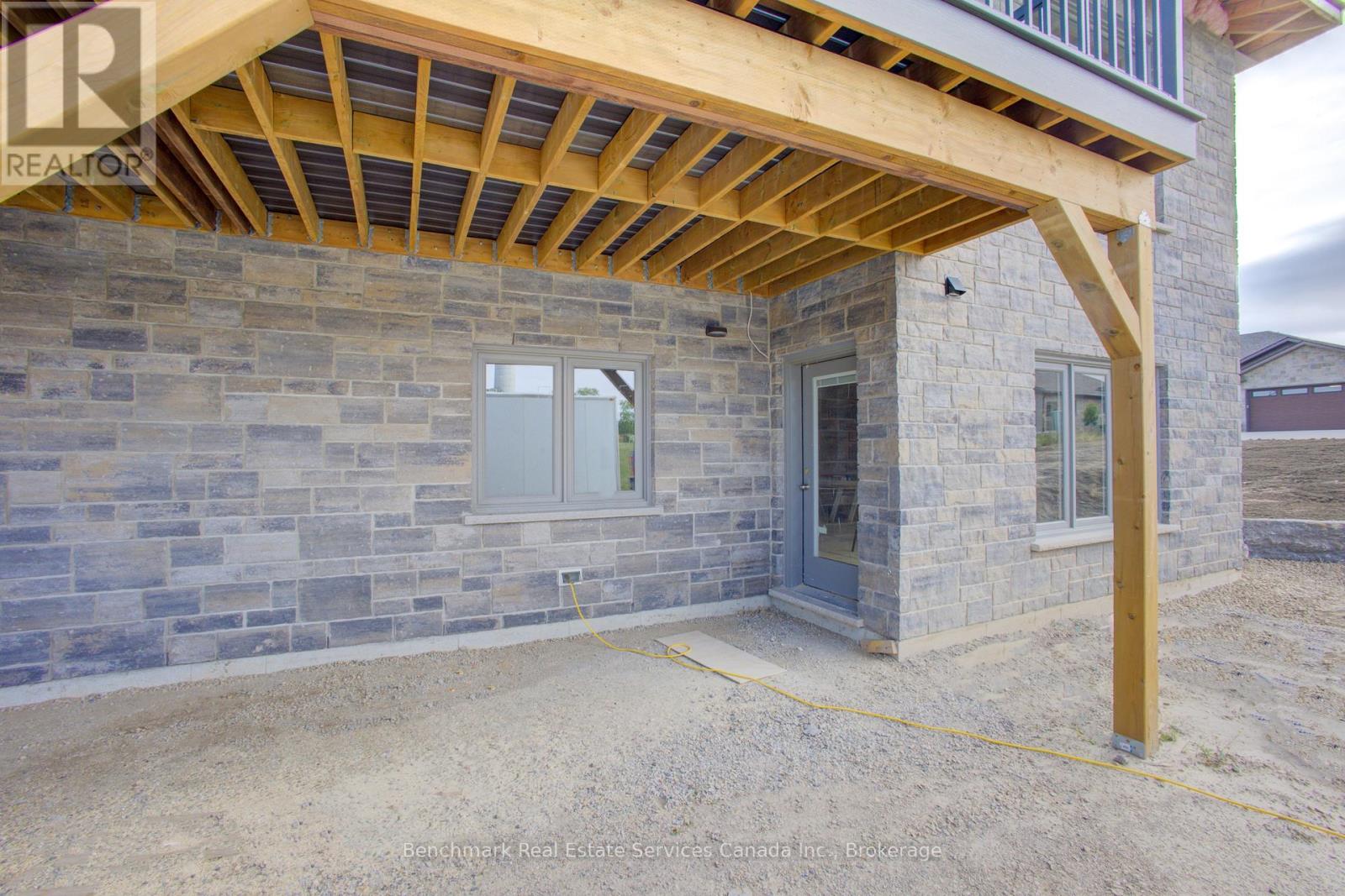 64 Cavalier Crescent, Huron-Kinloss, Ontario  N0G 2R0 - Photo 10 - X12314375