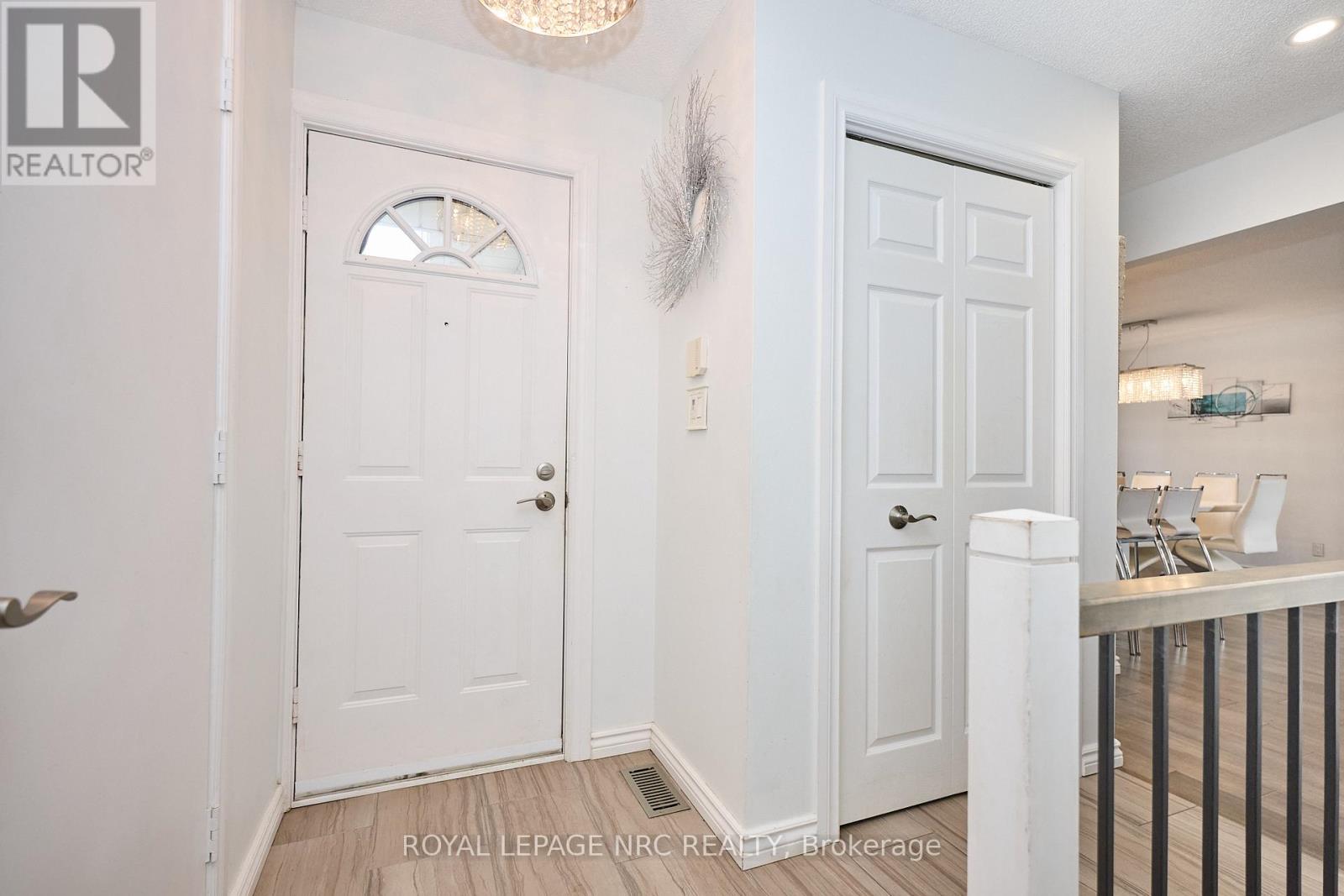23 - 7470 Monastery Drive, Niagara Falls, Ontario  L2H 3B3 - Photo 11 - X12343334
