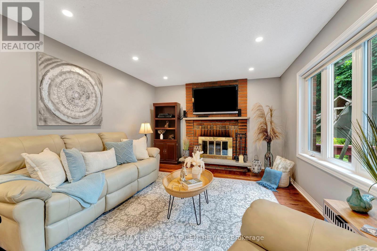 72 Hilborn Avenue, Cambridge, Ontario  N1T 1M8 - Photo 22 - X12343309