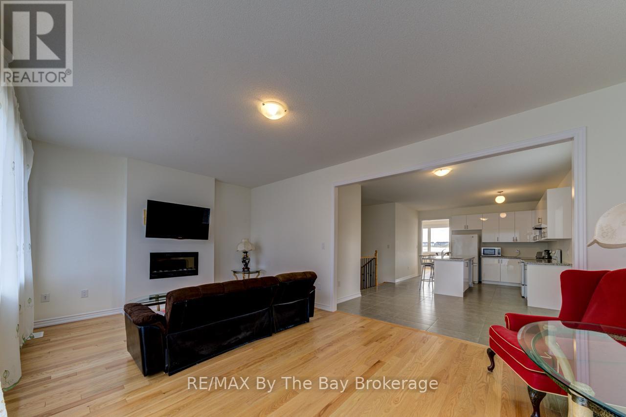 67 Sun Valley Avenue, Wasaga Beach, Ontario  L9Z 0N7 - Photo 20 - S12343328