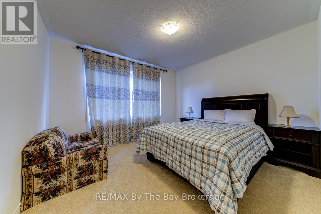 67 Sun Valley Avenue, Wasaga Beach, Ontario  L9Z 0N7 - Photo 24 - S12343328