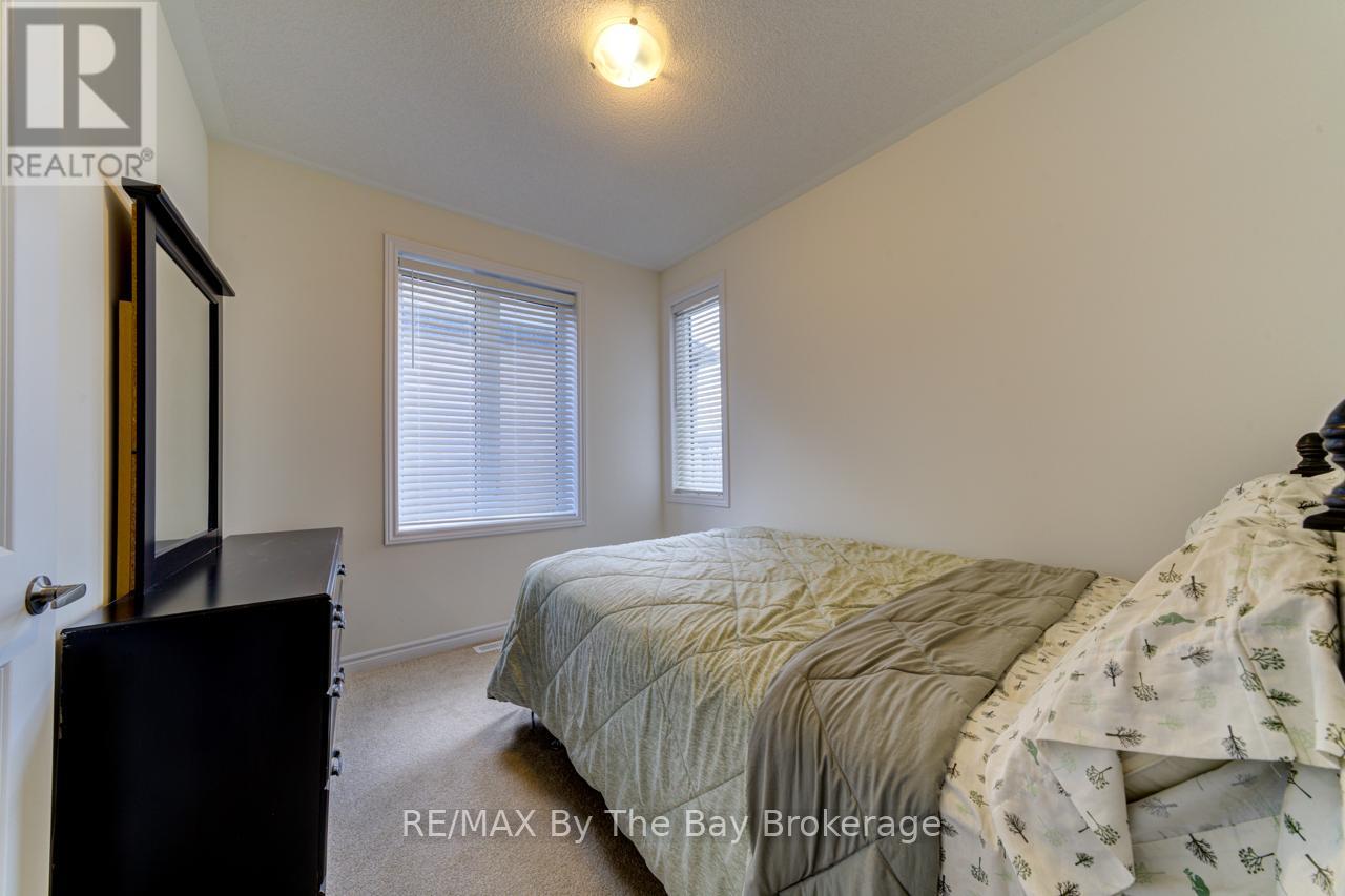 67 Sun Valley Avenue, Wasaga Beach, Ontario  L9Z 0N7 - Photo 31 - S12343328