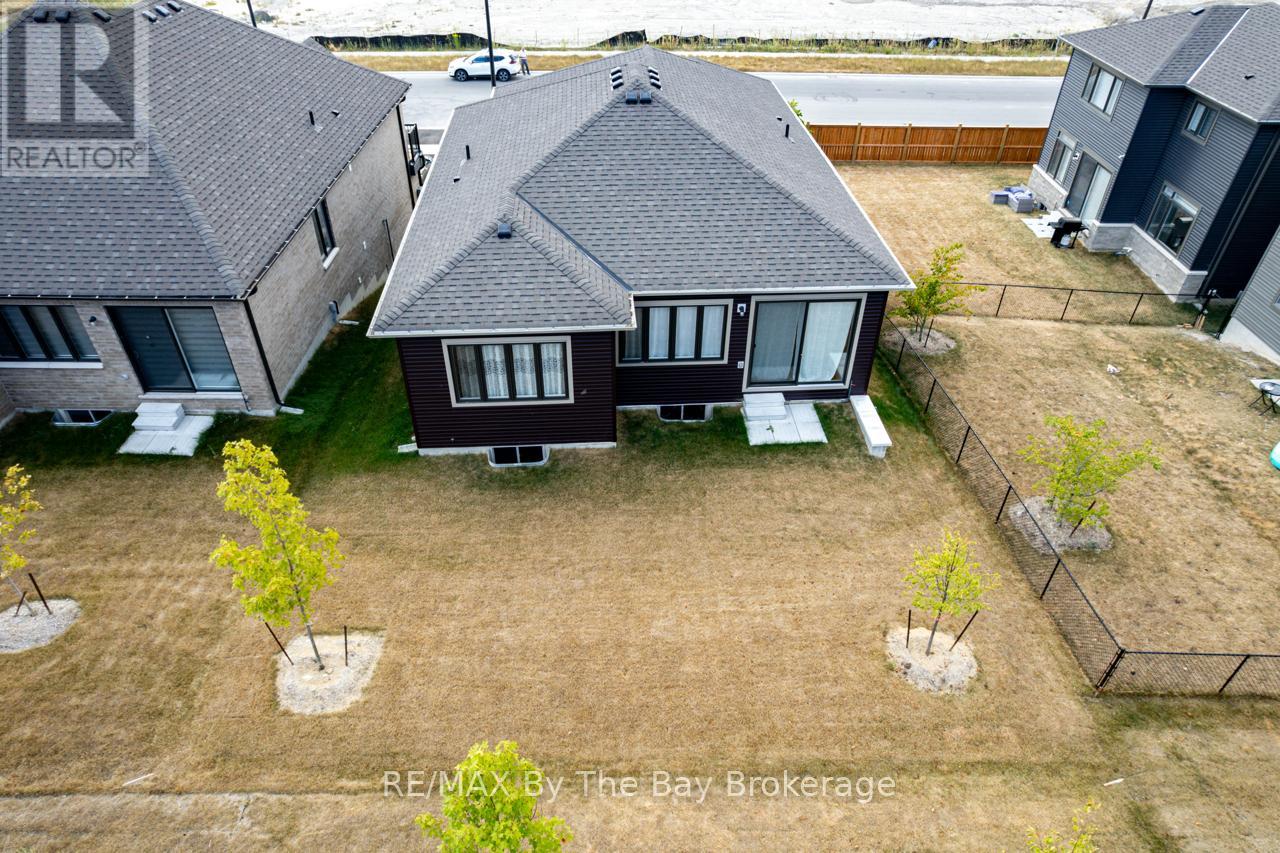 67 Sun Valley Avenue, Wasaga Beach, Ontario  L9Z 0N7 - Photo 46 - S12343328