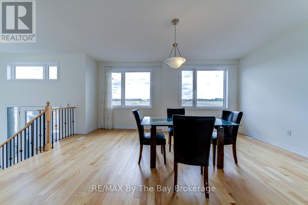 67 Sun Valley Avenue, Wasaga Beach, Ontario  L9Z 0N7 - Photo 7 - S12343328