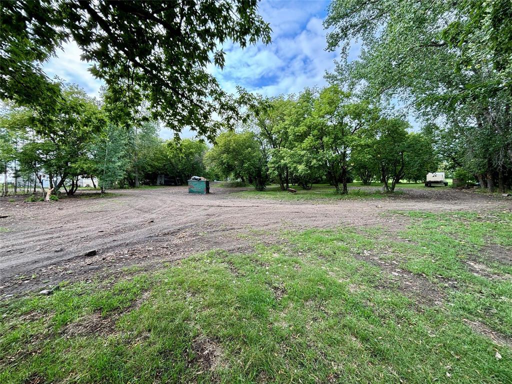 35069 13 Highway, Carman, Manitoba  R0G 0J0 - Photo 2 - 202520334