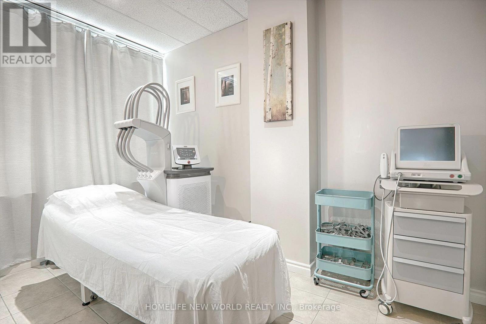 206 - 3621 Highway 7 E, Markham (Unionville), Ontario  L3R 0G6 - Photo 8 - N12343332
