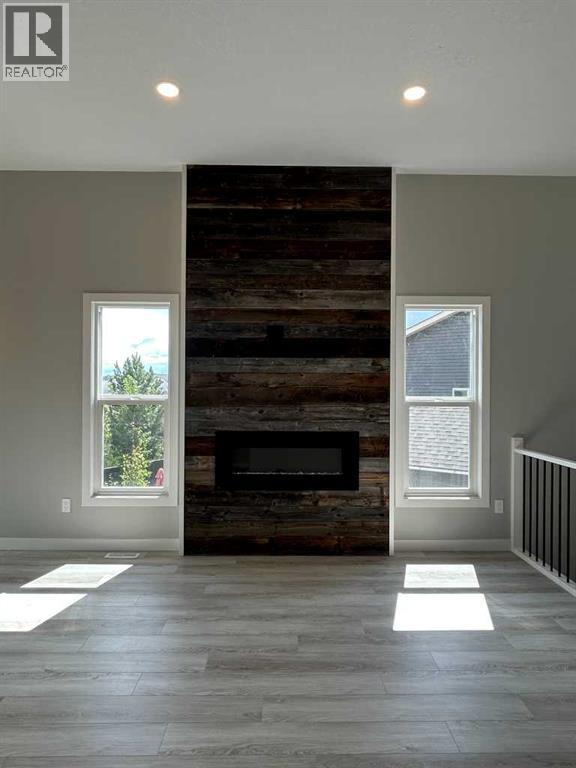 Property at 10625 113 Street image 4