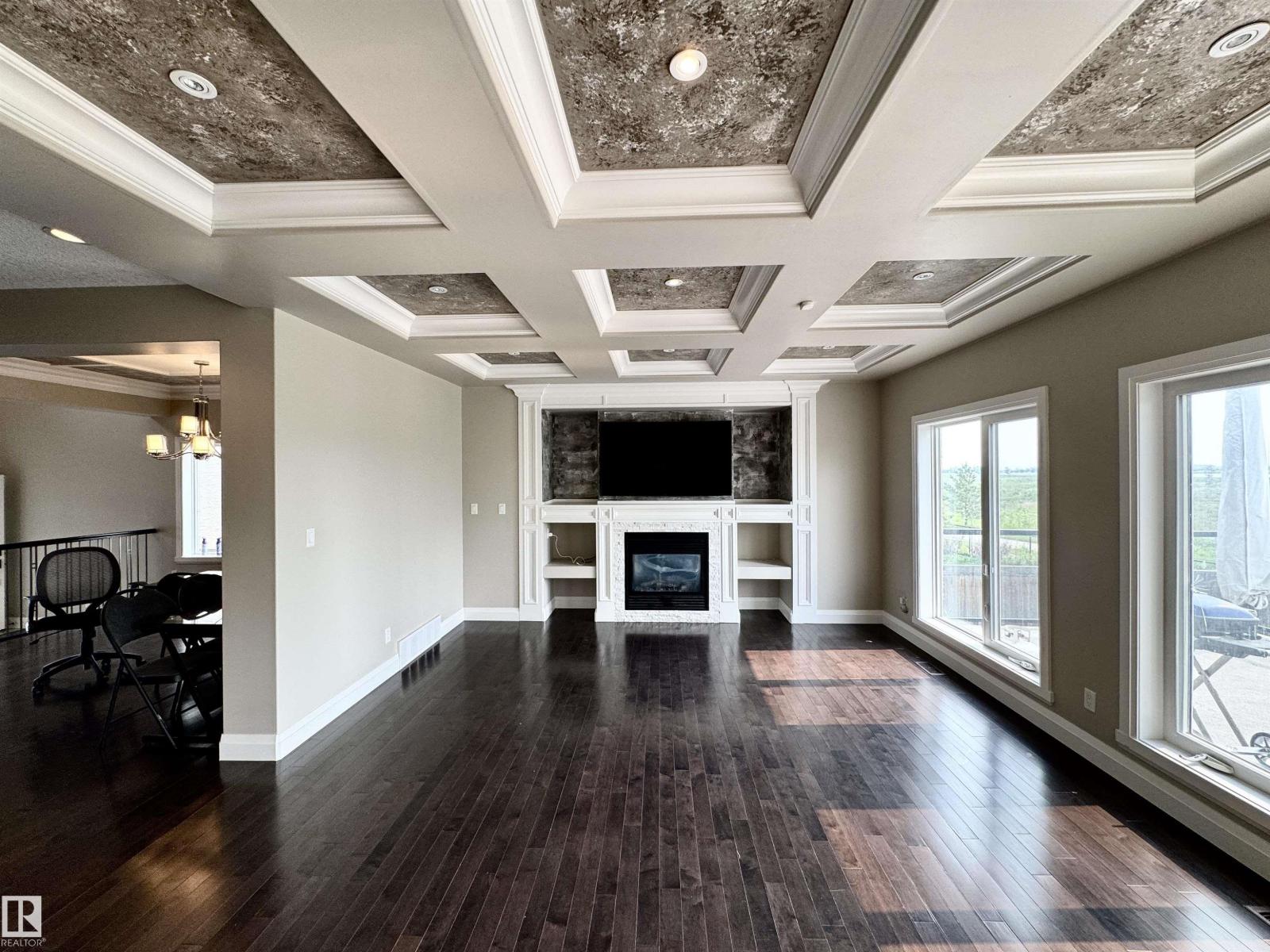 Property at 1328 ADAMSON DR SW image 4