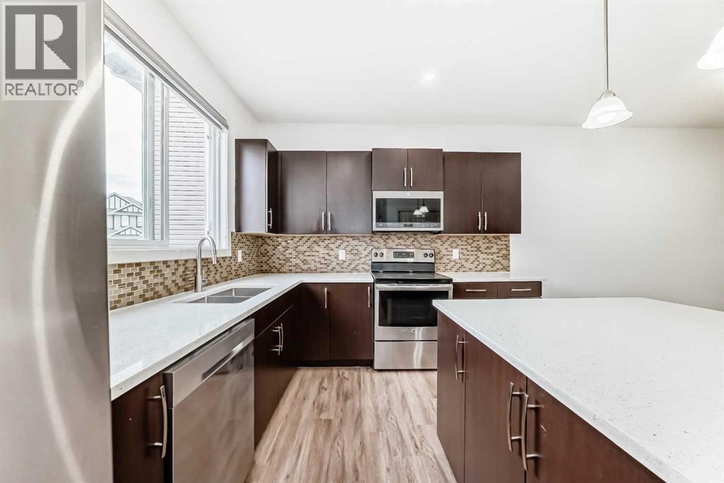 Property at 24 Sunset Link image 4