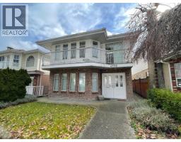 4338 PANDORA STREET, Burnaby, British Columbia