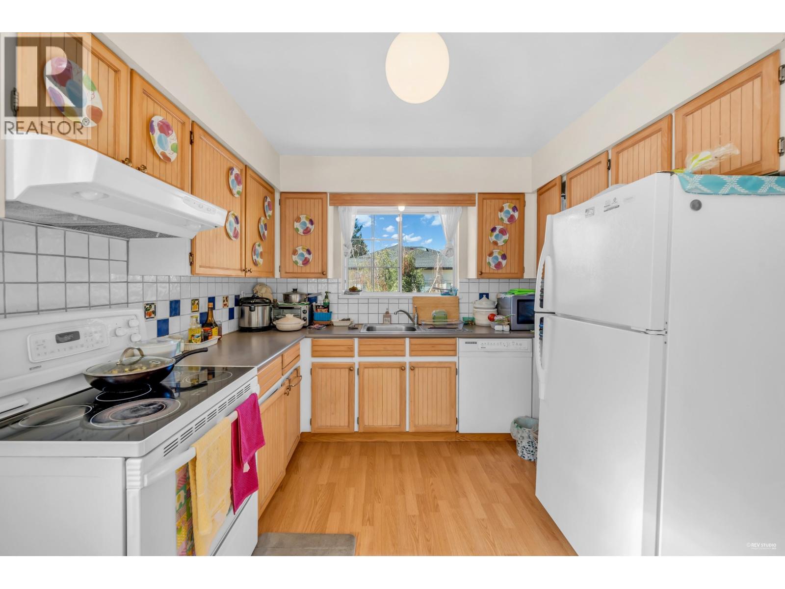 9040 Glenallan Gate, Richmond, British Columbia  V7A 1Z3 - Photo 7 - R3035495