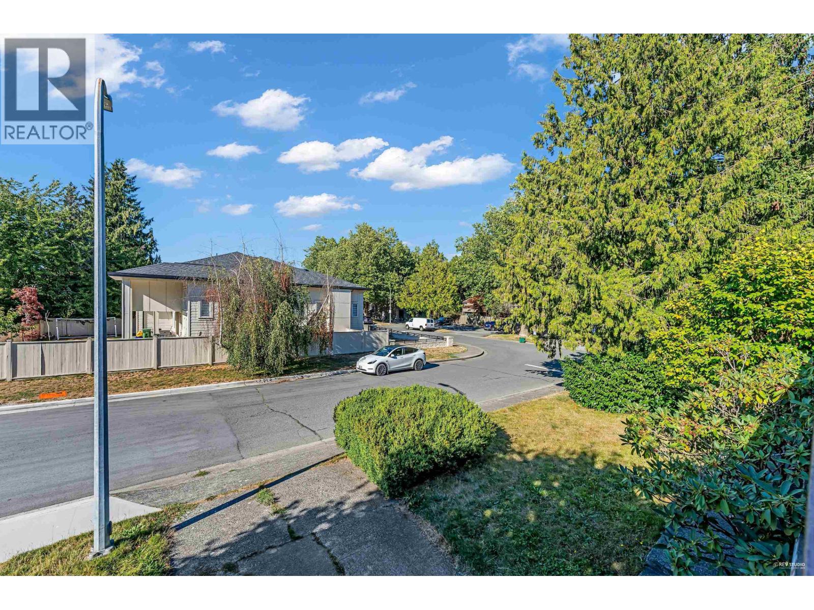 9040 Glenallan Gate, Richmond, British Columbia  V7A 1Z3 - Photo 29 - R3035495