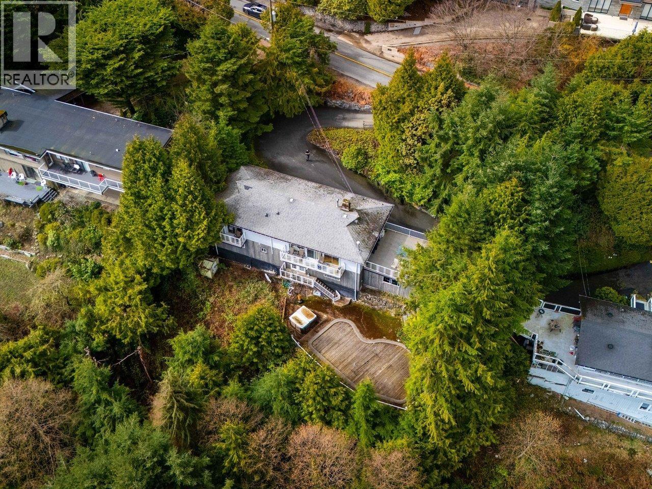 Property at 530 ST. ANDREWS ROAD image 5