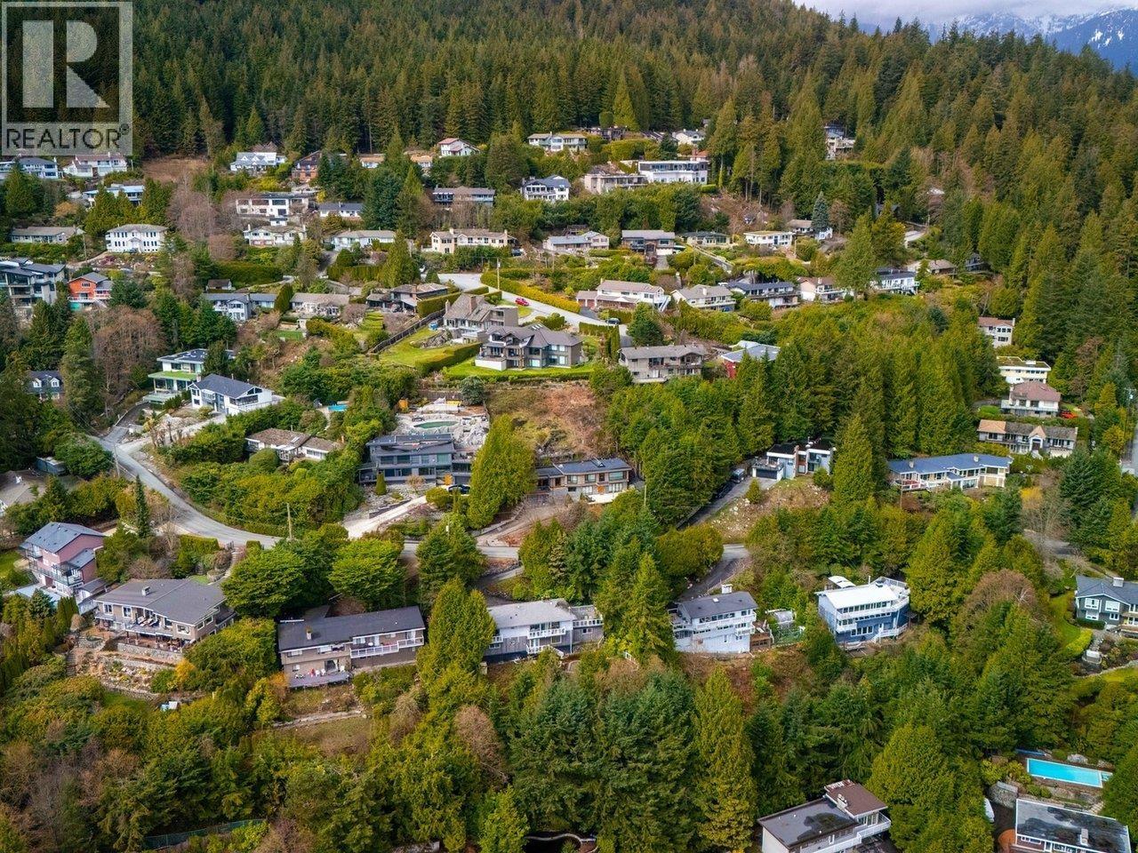 530 St. Andrews Road, West Vancouver, British Columbia  V7S 1V2 - Photo 8 - R3036744