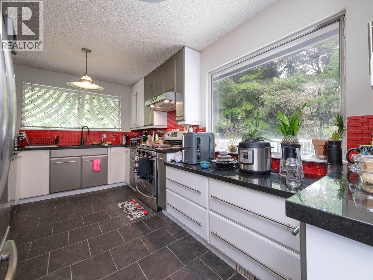 530 St. Andrews Road, West Vancouver, British Columbia  V7S 1V2 - Photo 18 - R3036744