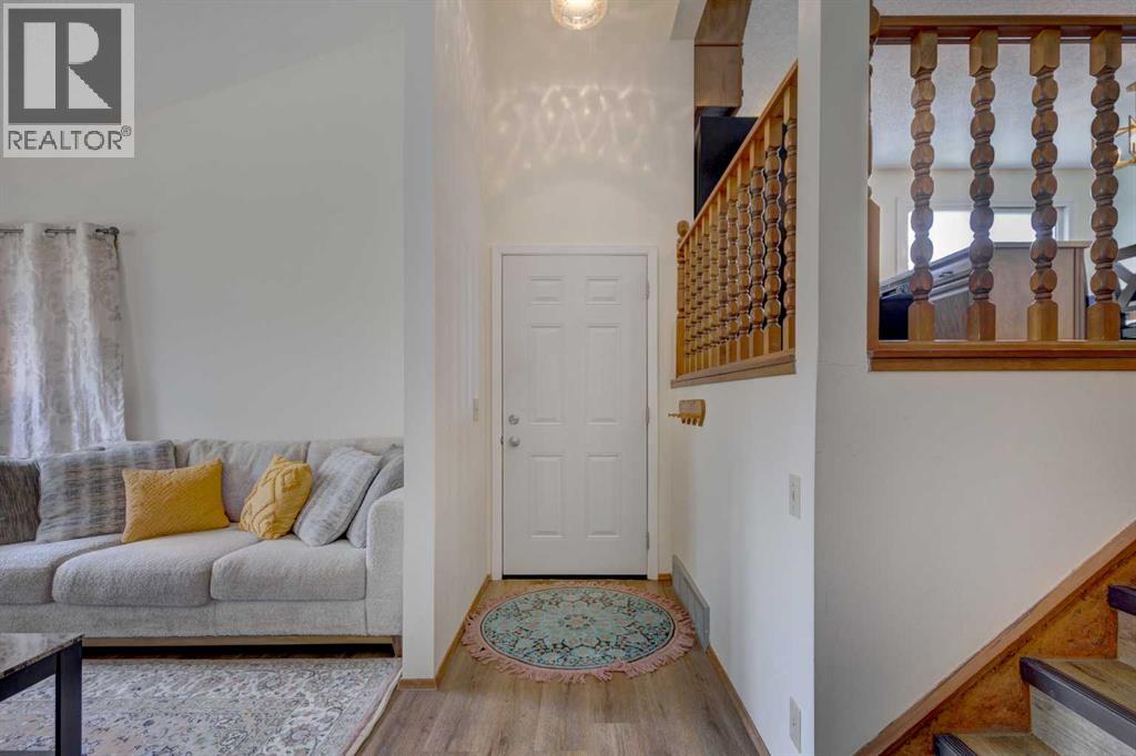 Property at 741 Ranchview Circle NW image 3